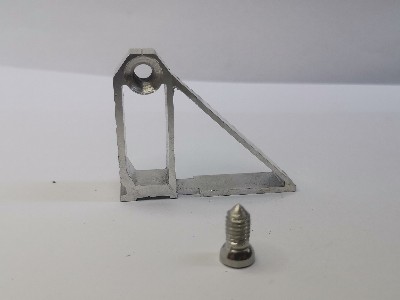 中柱角碼 中柱角碼