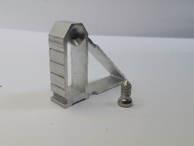 中柱角碼 中柱角碼